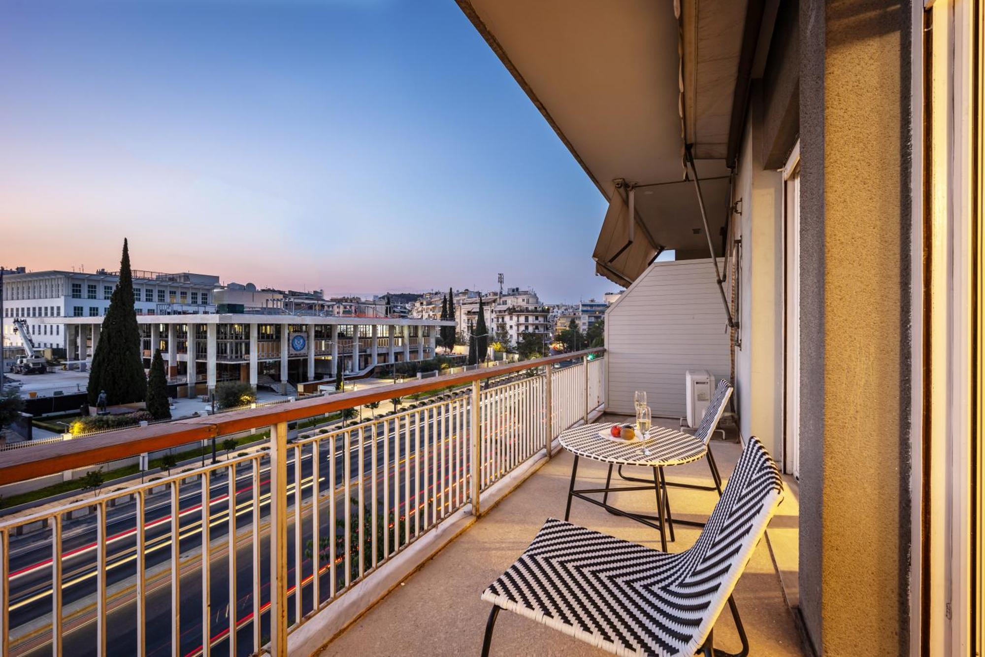 Royal Embassy Apartment Atenas Exterior foto